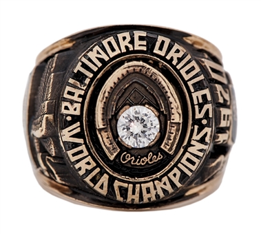 1970 Baltimore Orioles World Series Championship Salesmans Sample Ring - Brooks Robinson